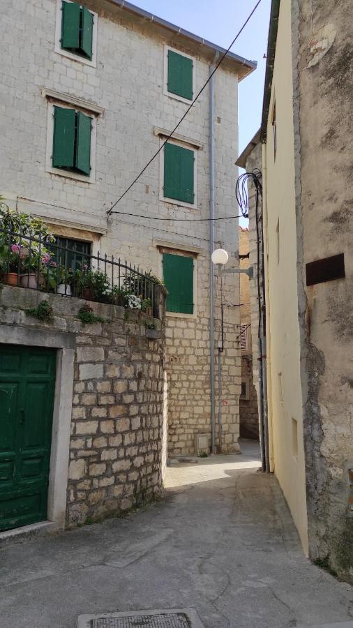 Su Casa - At Kastela Oldtown Apartment Exterior photo
